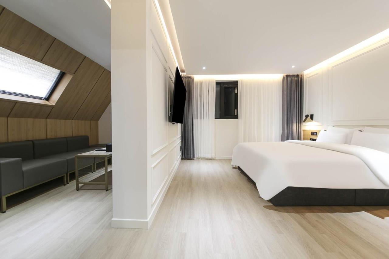 Brown Dot Hotel Pyeonghwa Plaza 木浦市 エクステリア 写真